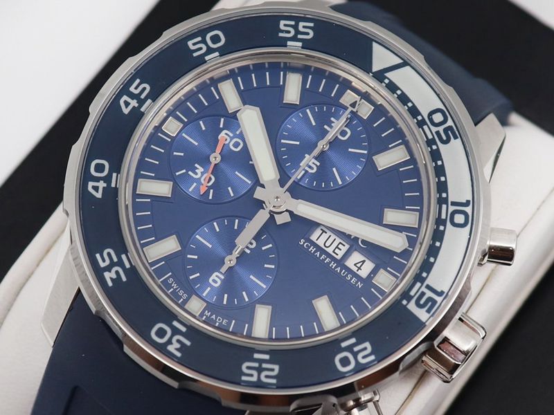 Universal collectible watches Marine Chronograph Collection Watch Front View