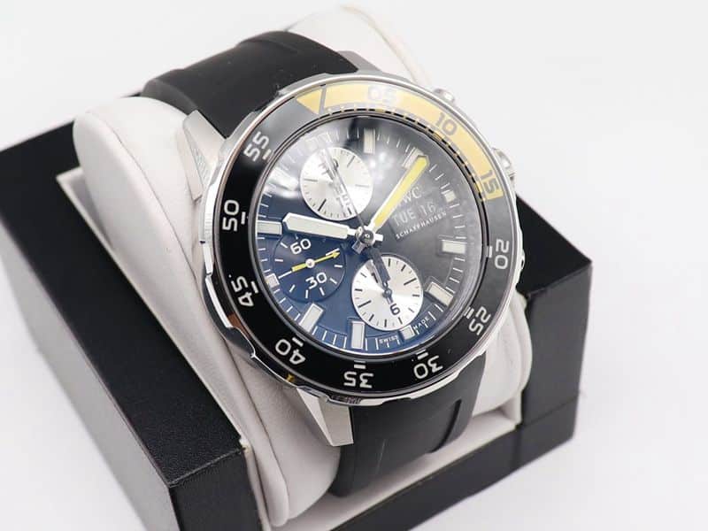 Universal collectible watches Marine Chronograph Collection Watch Front View