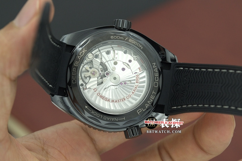 Omega watch Seamaster 600m ladies' watch 39.5MM watch caseback live photo