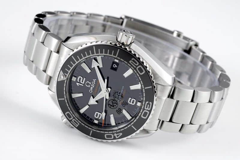 Omega watch Seamaster 600m ladies' watch 39.5MM watch front view