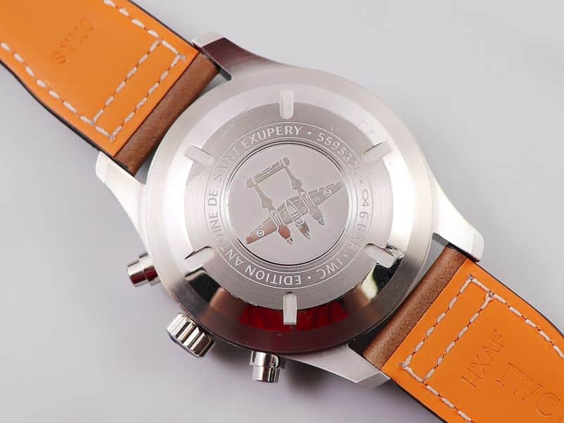 IWC watch IWC3777 pilot chronograph series watch back cover picture