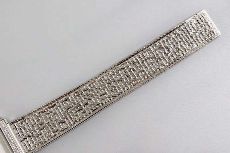 Chanel high-quality watch will be the first PREMIÈRE watch full of feminine charm clasp picture
