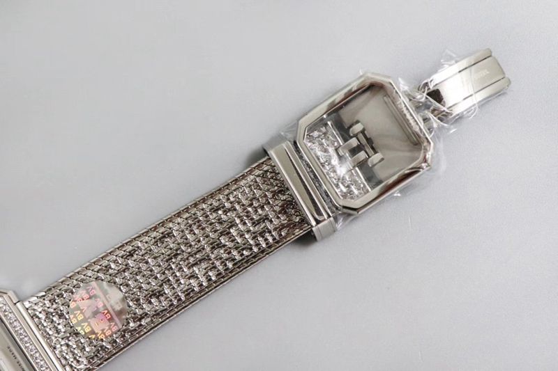 Chanel high-quality watch will be the first PREMIÈRE watch full of feminine charm clasp picture