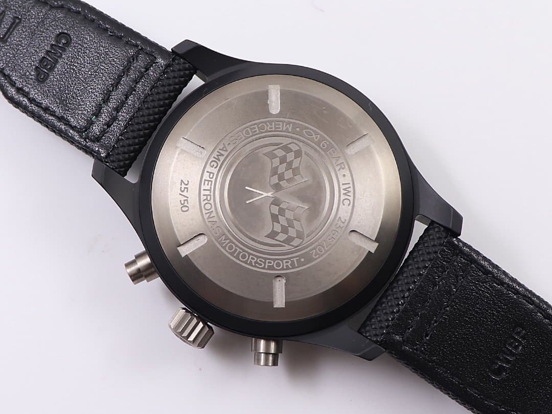IWC watch pilot series watch TOP GUN naval air combat unit chronograph watch back cover picture