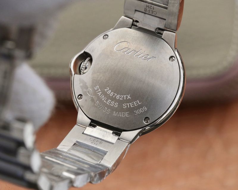 Cartier blue balloon watch small watch back cover picture