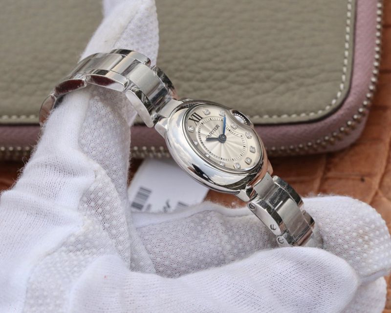 Cartier high-quality watch small blue balloon watch side view