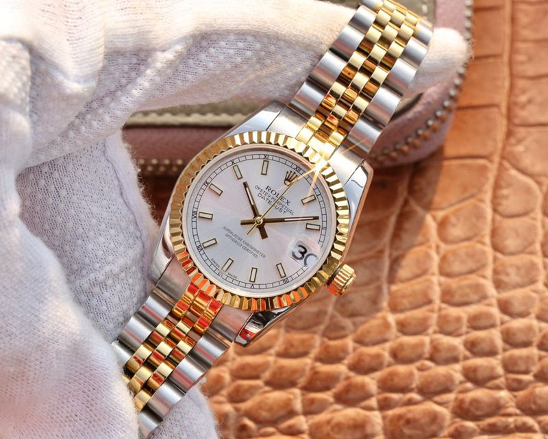 Rolexreplica watch Datejust series women's watch front view