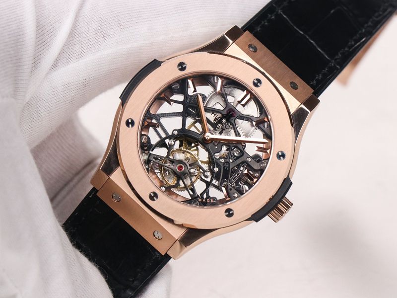 Hublotreplica watch (Hublot) classic fusion CLASSIC FUSION series tourbillon watch front view