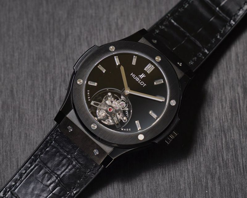 Hublotsuper watch (Hublot) classic fusion series tourbillon watch front view