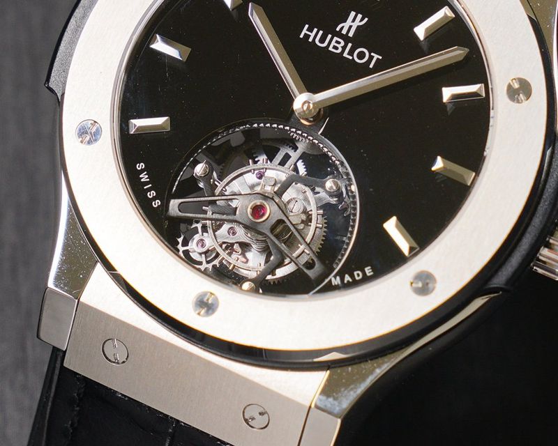 Hublot watch (Hublot) classic fusion series tourbillon watch detail shots