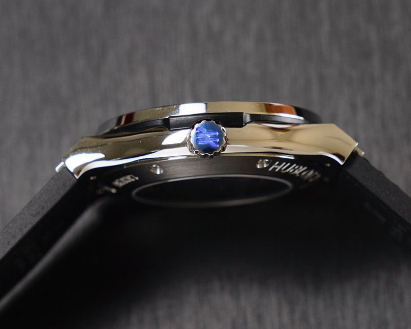 Hublotreplica watch CLASSIC FUSION series tourbillon watch side view
