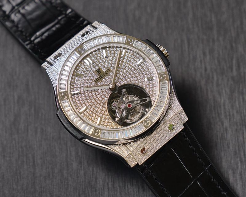 Hublotreplica watch CLASSIC FUSION series tourbillon watch front view
