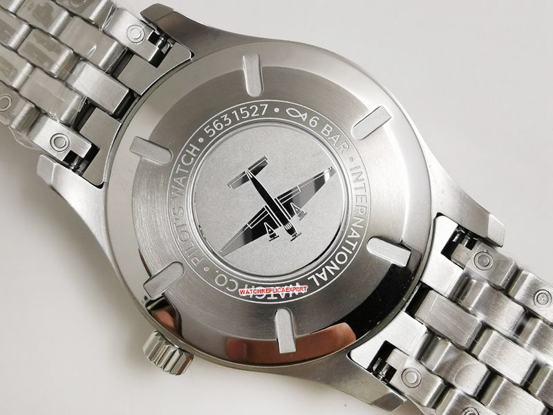 IWC high-quality watch IWC pilot mark 18 series super V2 people-friendly version watch back cover picture
