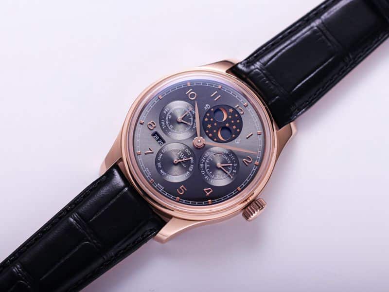 IWC high-quality watch Portuguese series true perpetual calendar complex function watch front view