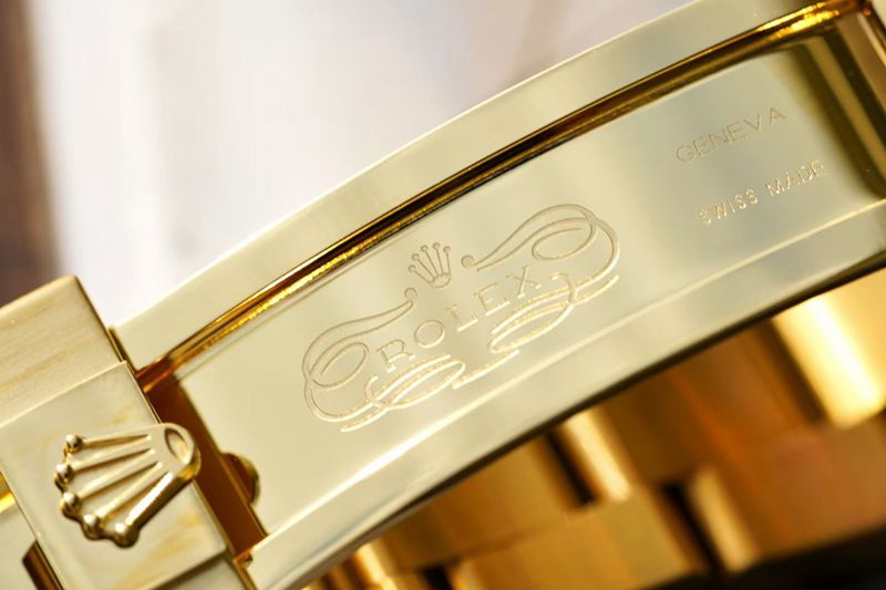 Rolexreplica watch Cosmograph Daytona all gold series watch clasp picture