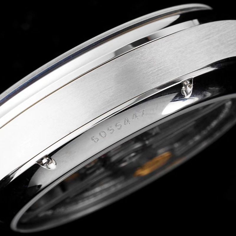 IWCIWC high-quality watch Portuguese series annual calendar men's mechanical watch side view