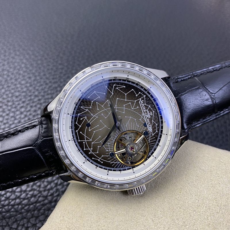 Jaeger-LeCoultre watch master series orbital flywheel men's mechanical watch front view