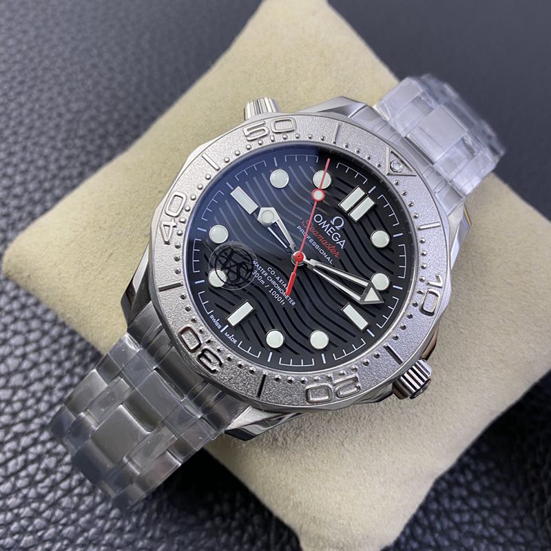 Omegahigh-quality watch Seamaster yacht 300-meter series tribute to the blue diving watch front view
