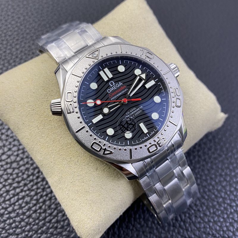 Omegahigh-quality watch Seamaster yacht 300-meter series tribute to the blue diving watch front view