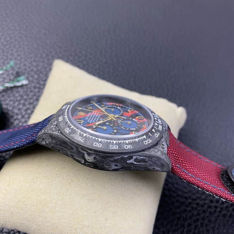 Rolex watch universe chronograph Daytona series carbon fiber customized version of men's mechanical watch side view