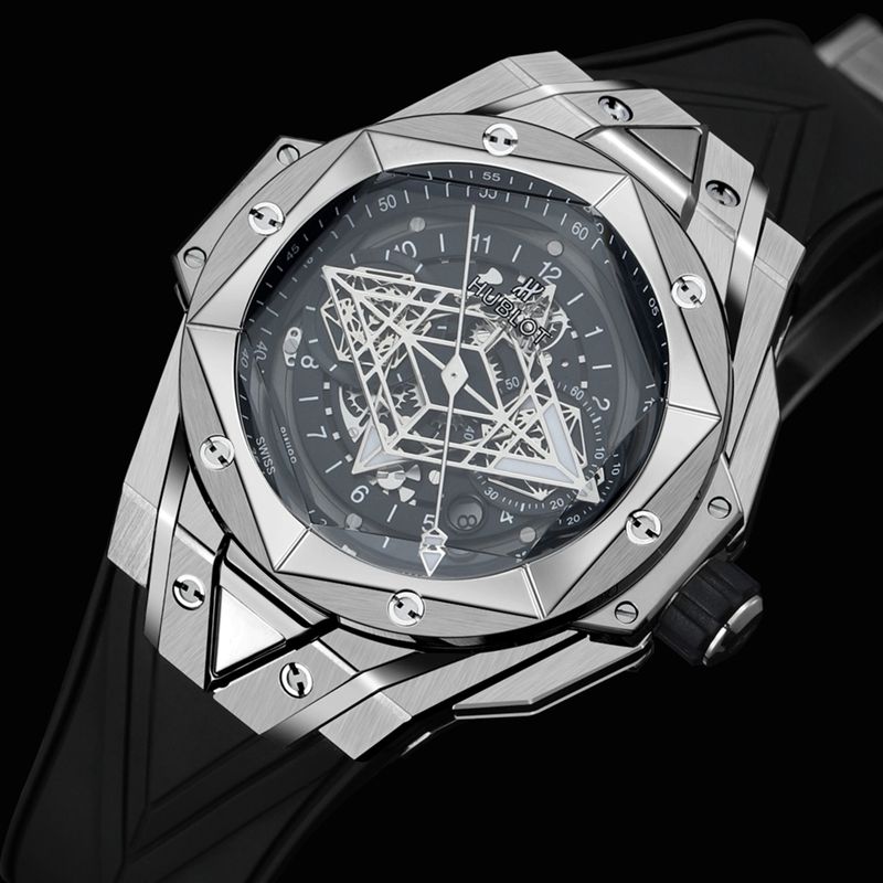 HublotHublotsuper watch new BigBangSangBleuII tattoo men's mechanical watch front view