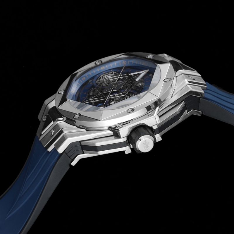 HublotHublotreplica watch new BigBangSangBleuII tattoo men's mechanical watch side view