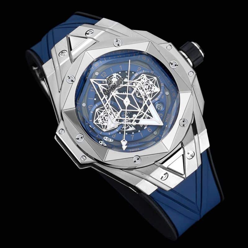 HublotHublotreplica watch new BigBangSangBleuII tattoo men's mechanical watch front view