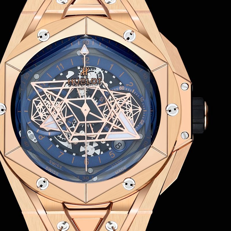 HublotHublothigh-quality watch new BigBangSangBleuII tattoo men's mechanical watch front view