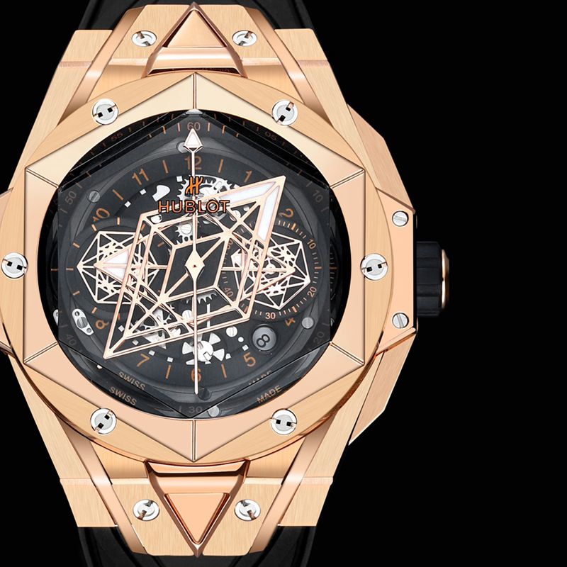 HublotHublotsuper watch new BigBangSangBleuII tattoo men's mechanical watch front view