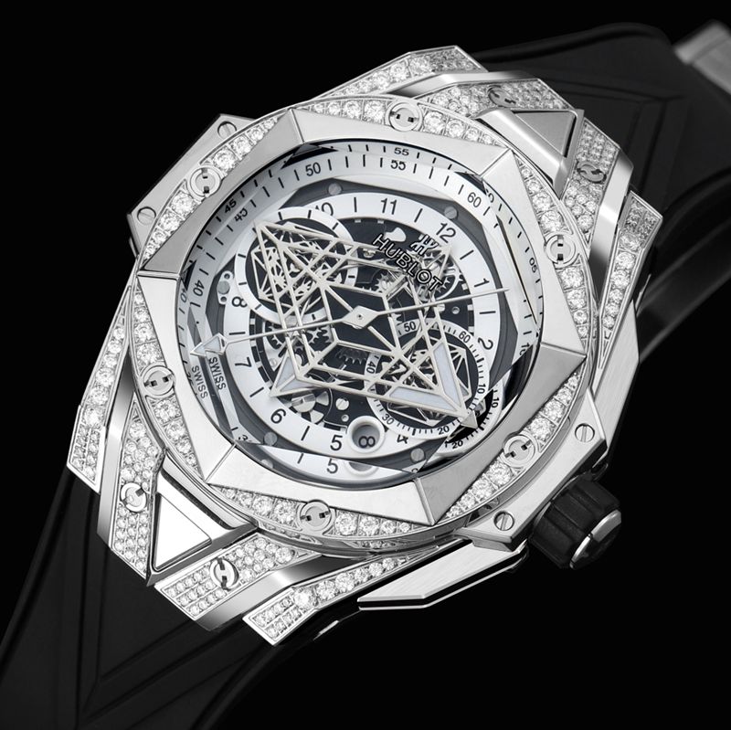 HublotHublotsuper watch new BigBangSangBleuII tattoo men's mechanical watch front view