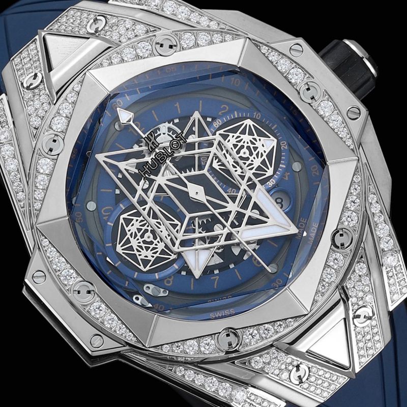 HublotHublotreplica watch new BigBangSangBleuII tattoo men's mechanical watch front view