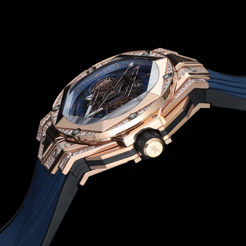 HublotHublothigh-quality watch brand new BigBangSangBleuII tattoo men's mechanical watch side view