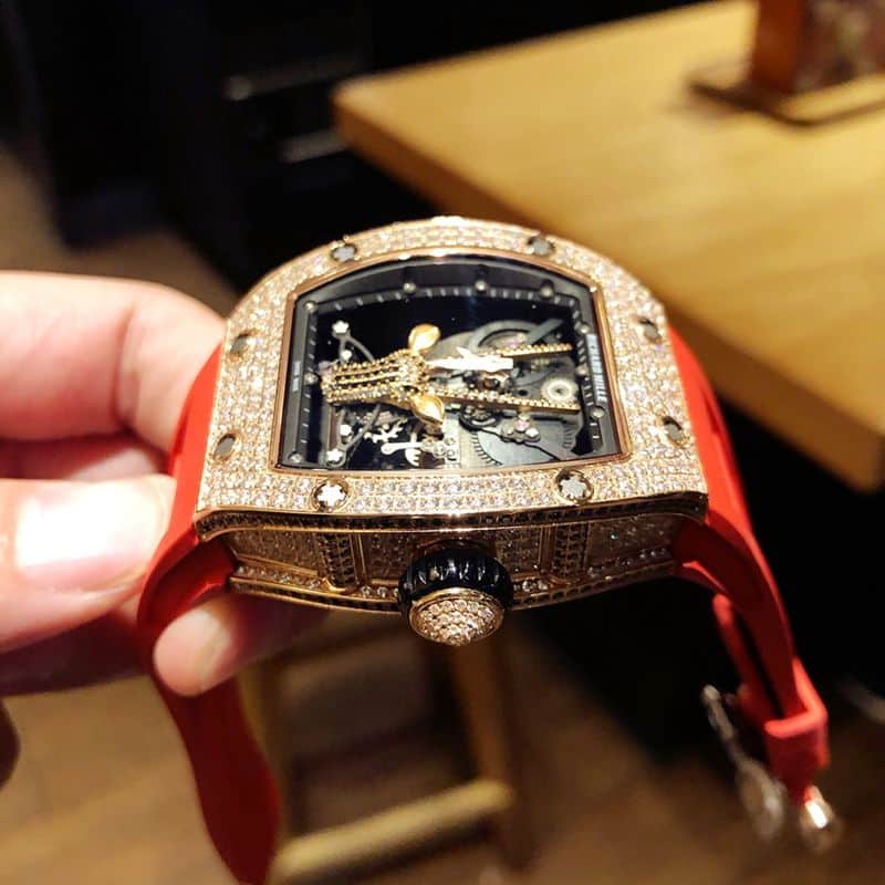 Richard Mille watch RichardMille Gypsophila series men's mechanical watch side view