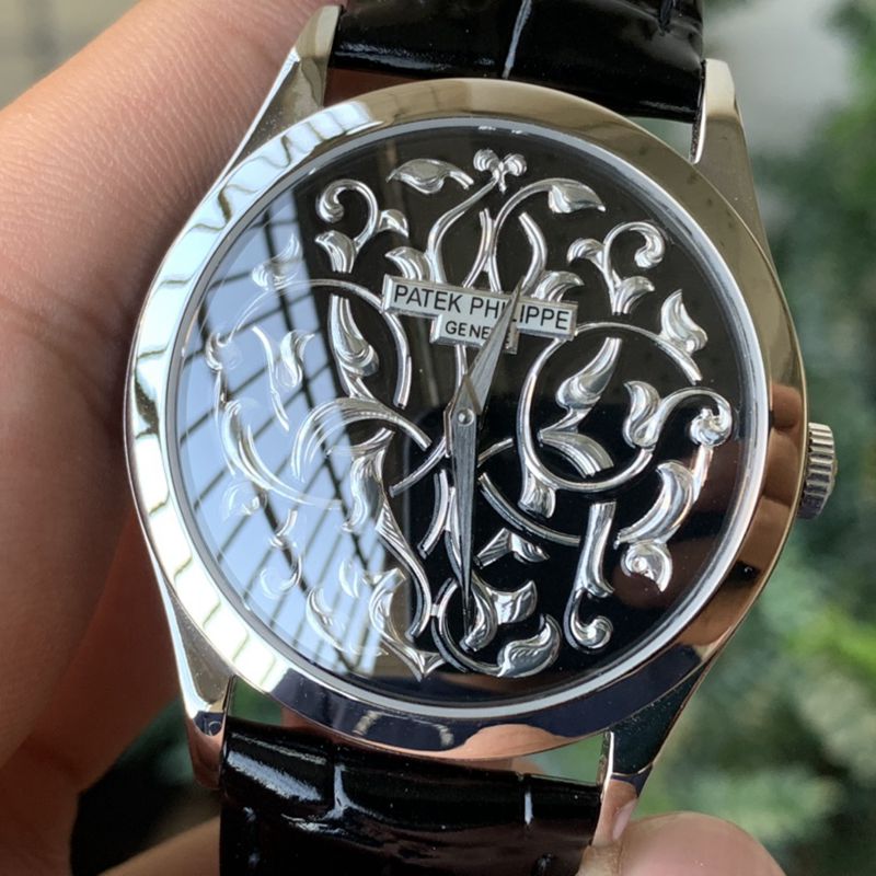 Patek Philippereplica watch 5088 series engraved men's mechanical watch front view