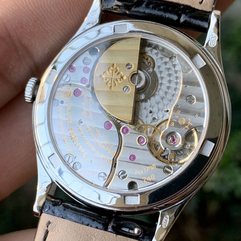 Patek Philippereplica watch 5088 series carved men's mechanical watch movement picture