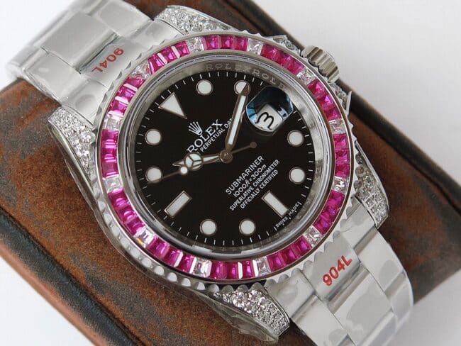 Rolextop-tier 1:1high-quality replicaGMT-Master II rear diamond customized version luxury sparkling classic trend front view