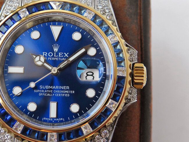 ReplicaRolex watch top-tierGMT-Master type II rear diamond customized version luxury sparkling classic trend detail shots