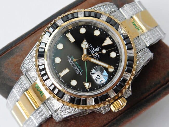 Rolextop-tier replicaGMT-Master type II watch with diamonds on the back, customized version, luxurious, sparkling, classic and trendy, front view