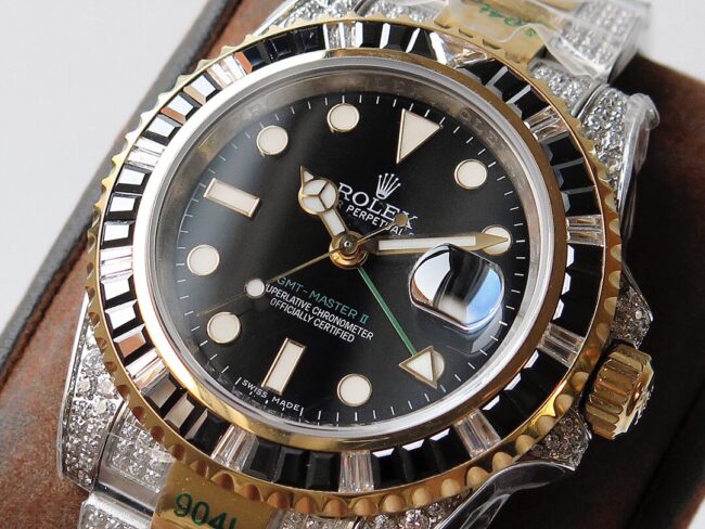 Rolextop-tier replicaGMT-Master type II watch with diamonds on the back, customized version, luxurious, sparkling, classic and trendy, front view