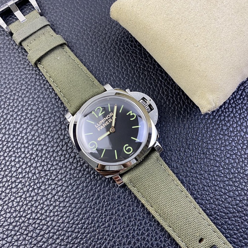 SF factory Paneraireplicapam00606 watch Hong Kong special edition sapphire crystal front view
