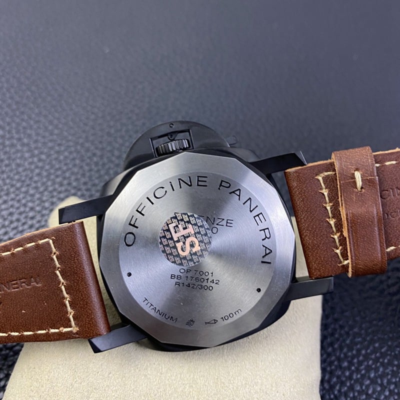 SF factory Paneraireplicapam00629 watch power up to 3 days 47mm diameter back cover picture