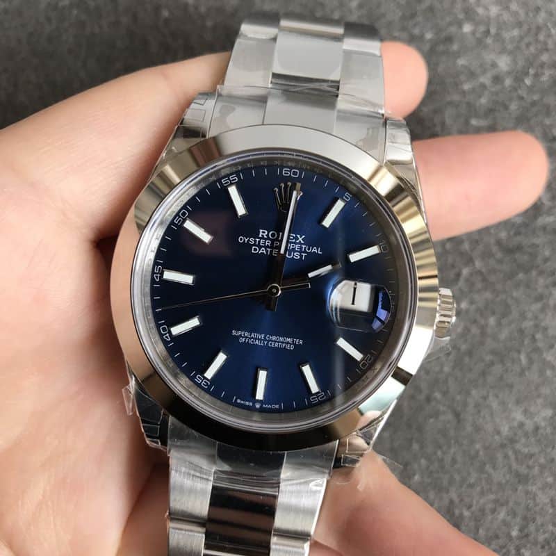 Rolex watch log series blue face men's mechanical watch front view