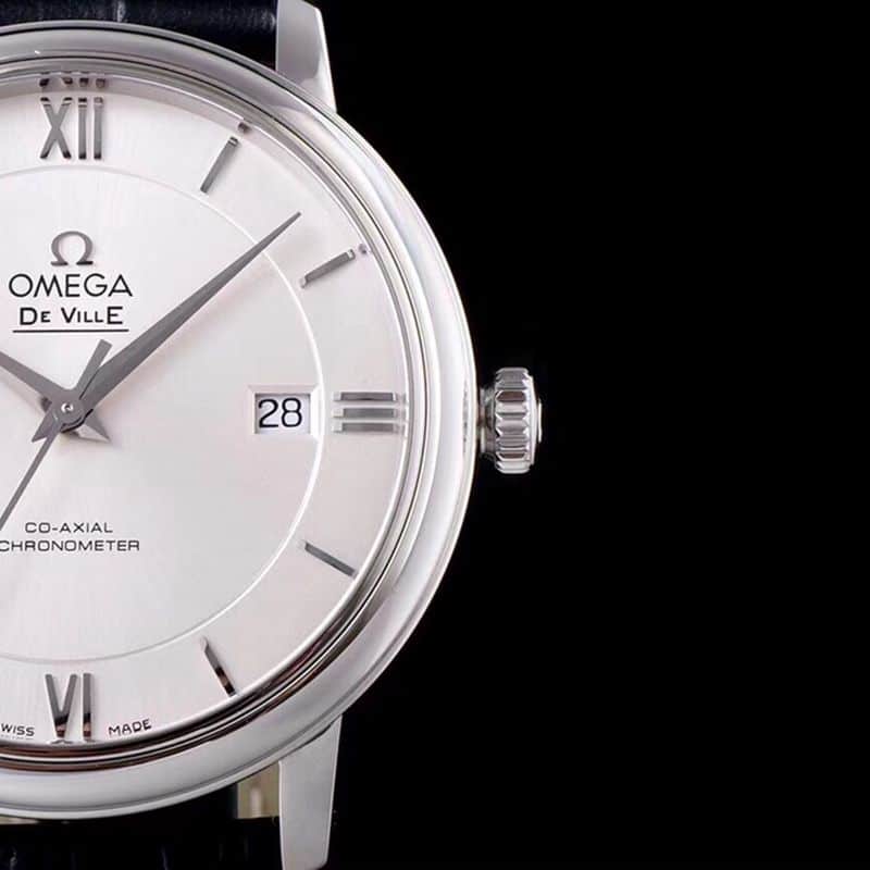 Omegatop-tiersuper watch disc flying business series men's mechanical ultra-thin watch black leather white face detail shots