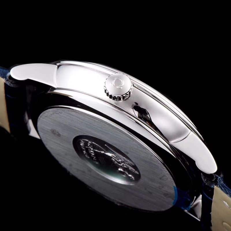 Omegareplica watch disc flyback business series men's mechanical ultra-thin watch light gray track butterfly fly side view