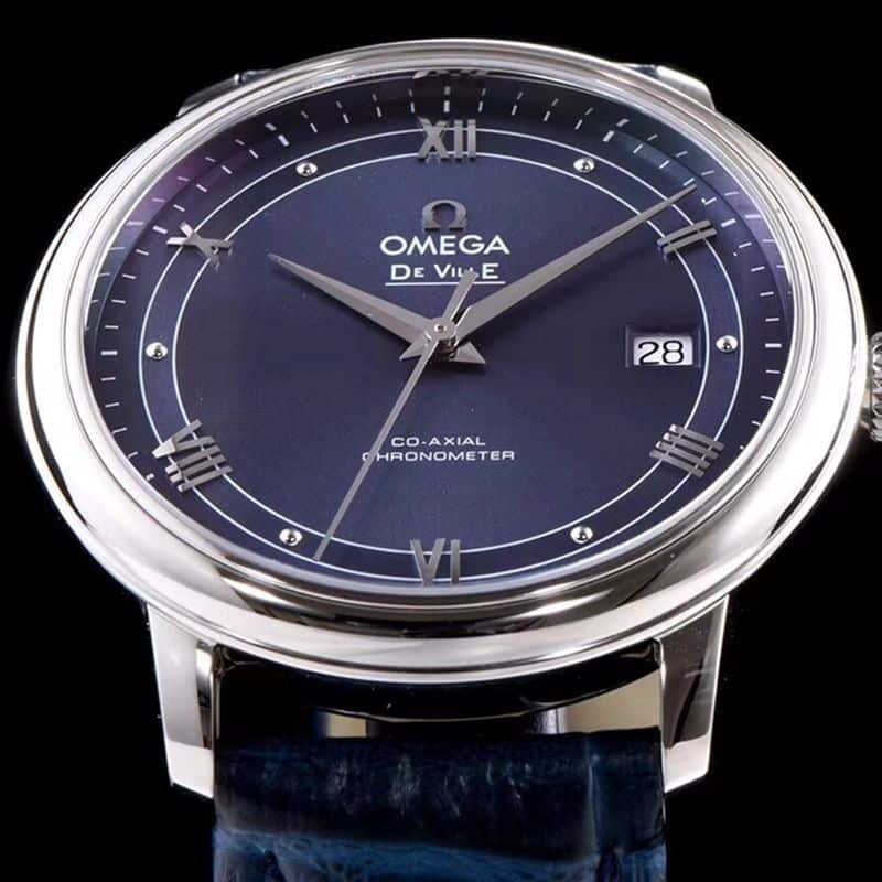 Omegahigh-quality watch disc flying business series men's mechanical ultra-thin watch blue bracelet track butterfly flying blue front view