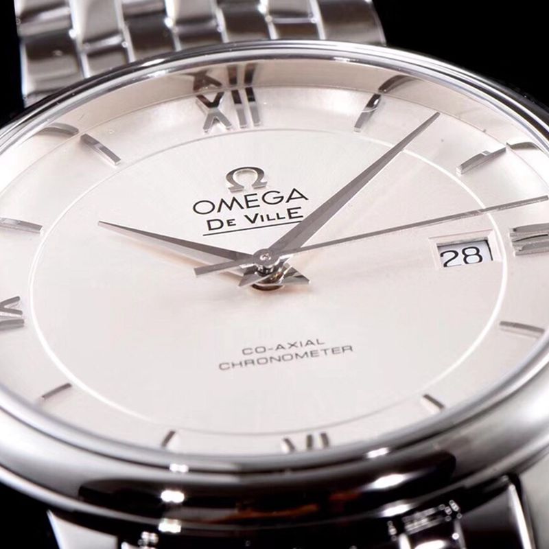 high-quality replicaOmega watch De Ville series men's mechanical ultra-thin watch white steel white face detail shots