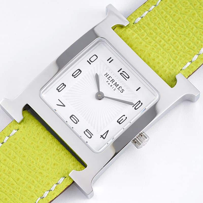 top-tier Hermès ladies' watchHeureH series quartz square fashion watch light yellow braceletwhite dial front view