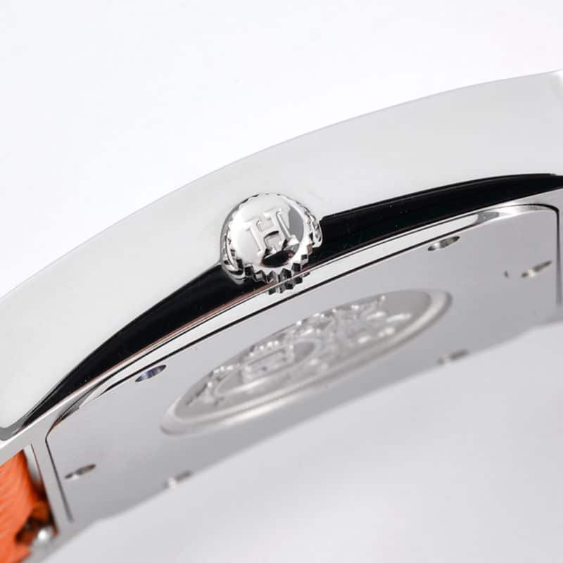 top-tierhigh-quality Hermès ladies' watchHeureH series quartz square fashion watch khaki braceletwhite dial side view