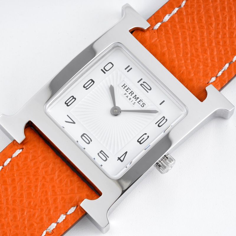 top-tierhigh-quality Hermès ladies' watchHeureH series quartz square fashion watch khaki braceletwhite dial front view
