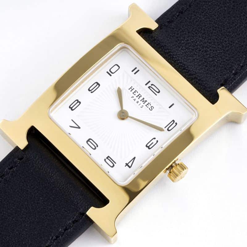 Hermès top-tiersuper cloneladies' watchHeureH series ladies quartz square fashion watch black leather white dial front view